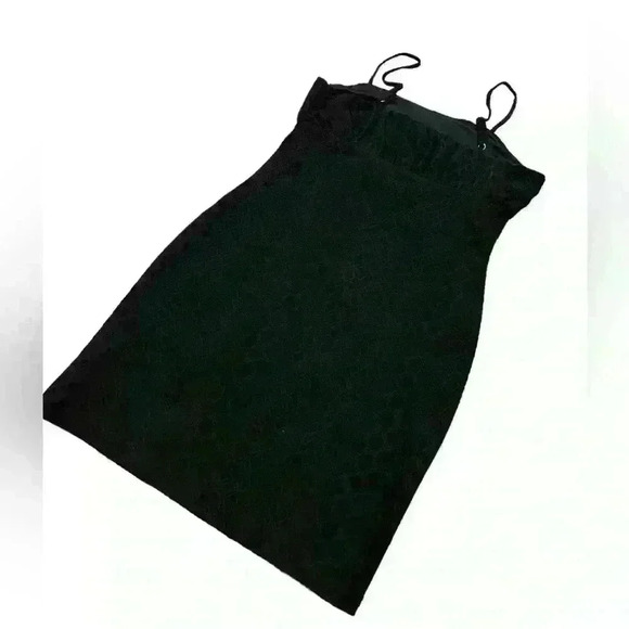 DRESS BLACK - Picture 2 of 9